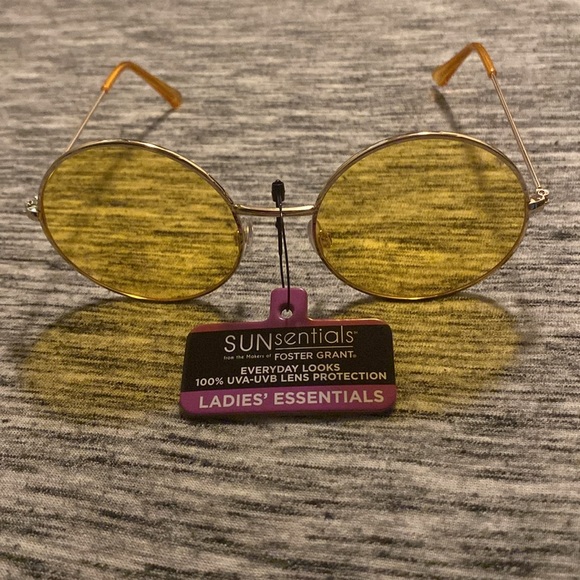 2 Pairs of Sunsentials by Foster Grant Ladies Sunglasses Round Frame Sunglasses - Picture 5 of 16